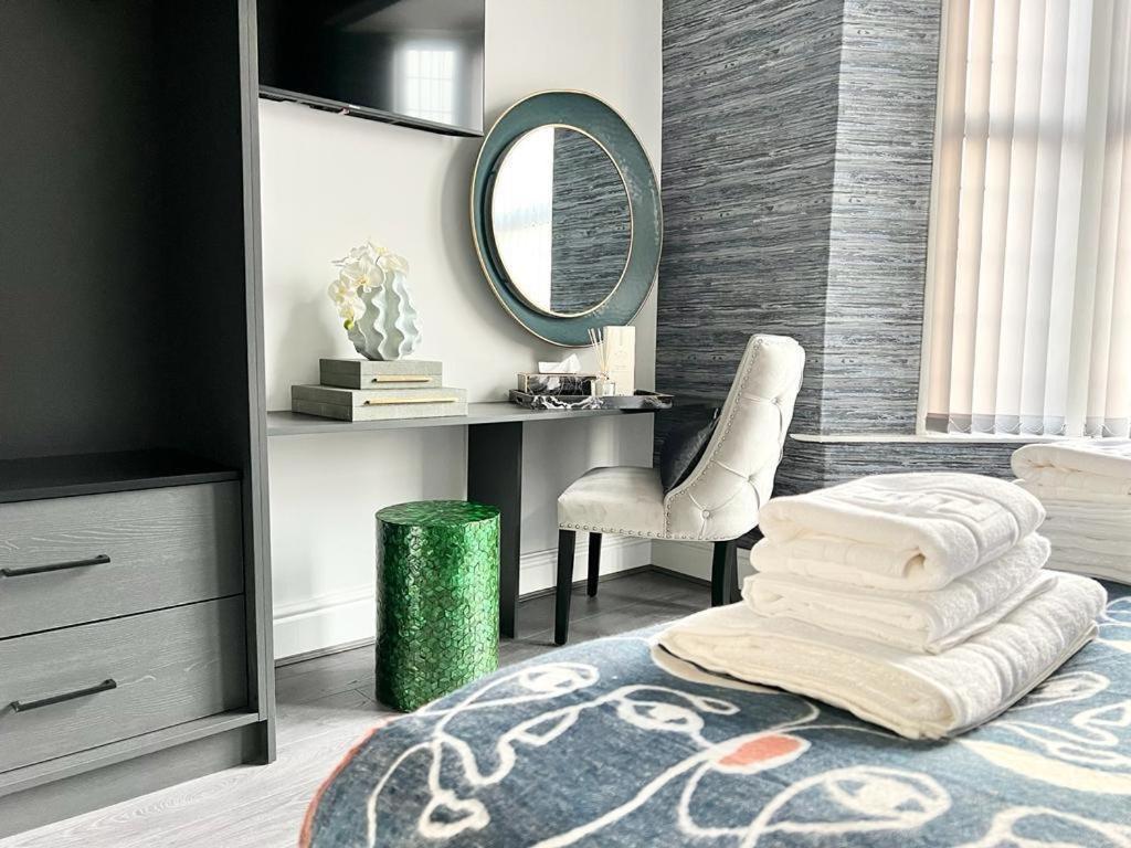 8 Holland Street Apartment ลิเวอร์พูล ภายนอก รูปภาพ